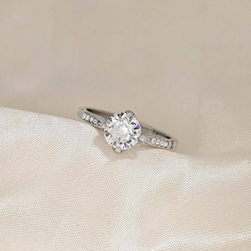 Bague Solitaire Majestueux Pavé Scintillant