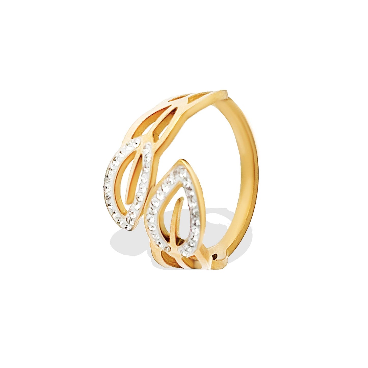 Bague ouverte dorée motif double feuille avec pavage de cristaux scintillants sur fond blanc.