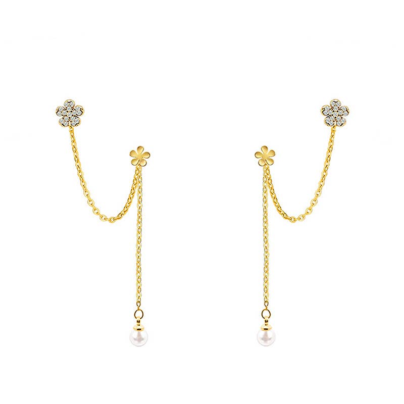 Boucles d'oreilles dorées pour deux trous au lobe avec motifs fleurs lisses et pavées, drapé de chaîne et pampille perle nacrée.