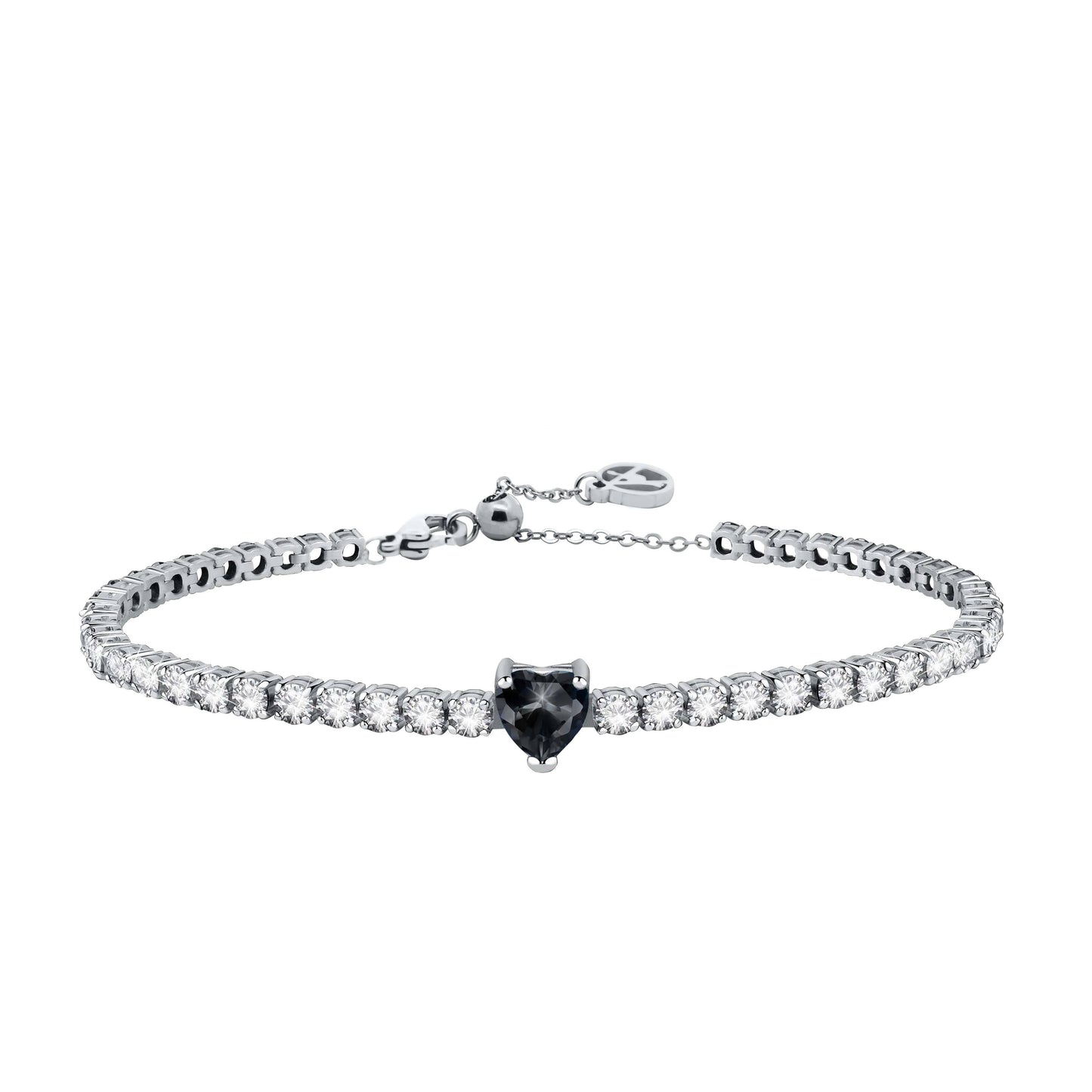 Bracelet style tennis rivière en acier inoxydable argenté composé de cristaux blancs étincelants et d'une pierre centrale en forme de cœur noir.