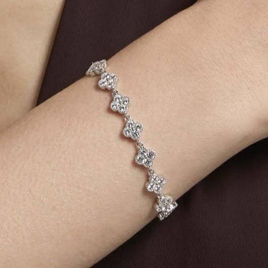 Bracelet à quatre feuilles avec strass colorés