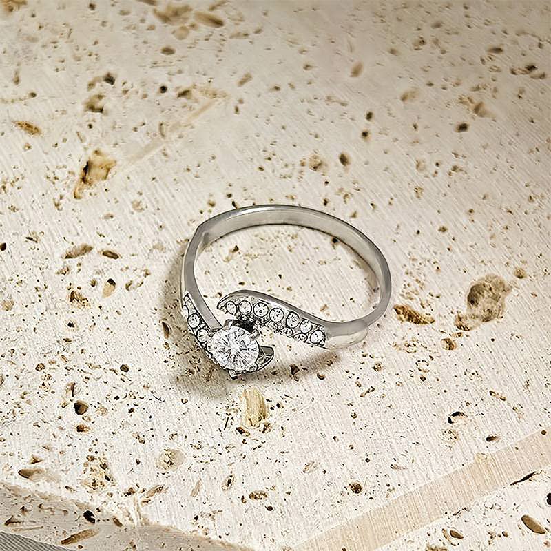 Bague Solitaire Enlacé Pavé Scintillant
